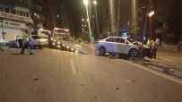 Gaziantep'te Iki Otomobil Kafa Kafaya Çarpisti Açiklamasi 4 Yarali