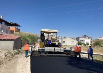 Van Büyüksehir Belediyesinden Yol Ve Asfalt Çalismasi