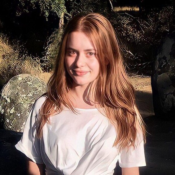 Selena’nın Selin’i Yıllar Sonra Ortaya Çıktı! Cansu Demirci�nin Son