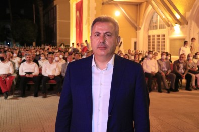 Adana'da 15 Temmuz Demokrasi Nöbeti Tutuldu