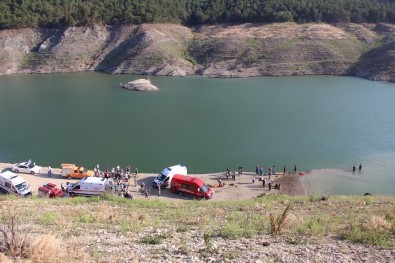 Amasya Suluova Derinöz Baraji'nda Serinlemek Için Suya Giren Ayni Aileden 5 Kisi Kayboldu.
