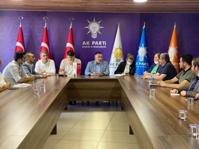 AK Parti'nin 2023 Hedefleri Masaya Yatirildi