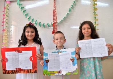 Bilecik'te 37 Bin Ögrenci Karne Heyecani Yasadi