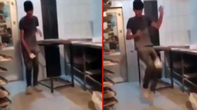 Böyle rezalet görülmedi! Ekmek hamuruyla top oynadı!