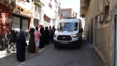 Gaziantep'te Bogazina Süt Kaçan Bebek Öldü