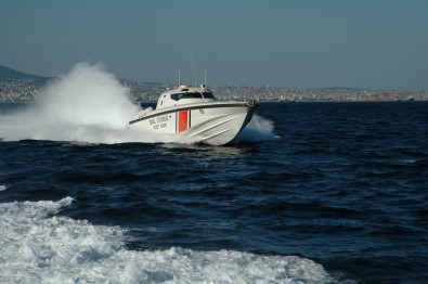 Istanbul Bogazi'nda Tekneler Denetlendi