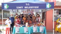 YÜZ YÜZE - Izmit Belediyesi'nden Ögrencilere Karne Hediyesi