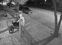 BAHÇELİEVLER - Kapsonlu Gençlerin Motosiklet Hirsizligi Kamerada