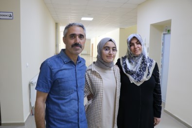 Kirsehir LGS Birincisi Pandemiyi Firsata Çevirerek Basariyi Yakaladi