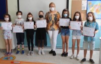 EDİRNE - Ögrencilerine Son Karneyi Dagitarak Emekli Oldu