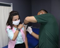  SU  - (Özel) Saglik Ekipleri Fabrikalari Tek Tek Gezerek Asi Yapiyor