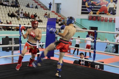 Sirnak'ta Bin 500 Sporcunun Ringdeki Mübadelesi Basladi