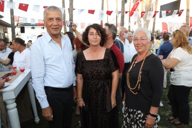 Soyer Açiklamasi 'Mezitli Belediyesi Kadin Emegini En Güzel Sekilde Degerlendiriyor'