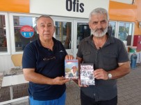 ERMENILER - Ünsal, 'Yüregim Irevan'da Kaldi' Romanini Alkazak'a Hediye Etti