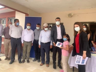 Vanli Ögrenciler Tabletlerine Kavustu