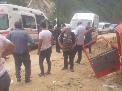 Giresun'da Trafik Kazasi Açiklamasi 4 Yarali