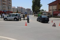 Otomobiller Çarpisti Açiklamasi 4 Yarali