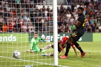 UEFA Sampiyonlar Ligi Açiklamasi PSV Açiklamasi 2 - Galatasaray Açiklamasi 1 (Ilk Yari)