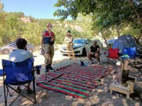 Tunceli'de Jandarma Ve Orman Muhafaza Ekiplerinden Vadilerde Piknik Denetimi Haberi