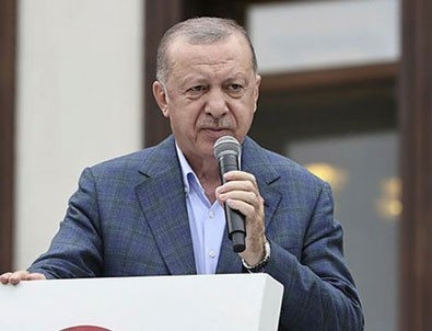 Başkan Erdoğan, selin vurduğu Arhavi'de vatandaşlara seslendi: Ödemeler en kısa zamanda yapılacak!