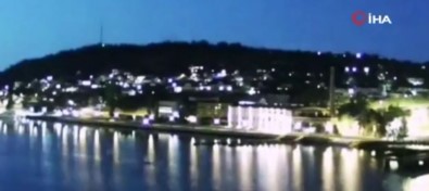 Norveç'te Atmosfere Giren Meteor Geceyi Gündüze Çevirdi