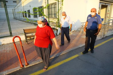 Adana Merkezli Internetten Dolandiricilik Operasyonu Açiklamasi 27 Gözalti