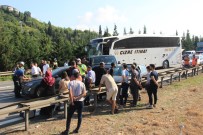 TEM'de 4 Araç Birbirine Girdi Açiklamasi 4 Yarali