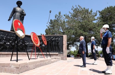 Atatürk'ün Erzurum'a Gelisinin 102'Nci Yildönümü Etkinlikleri