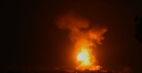 GAZZE - Israil Savas Uçaklarindan Gazze Seridi'ne Hava Saldirisi