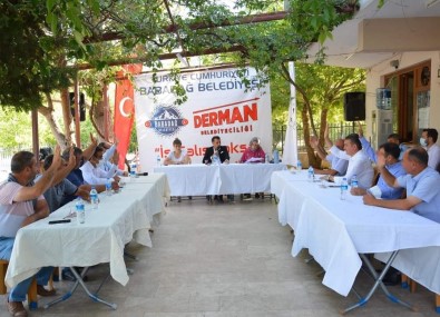 Meclis Toplantisi Mahallelerde Devam Ediyor