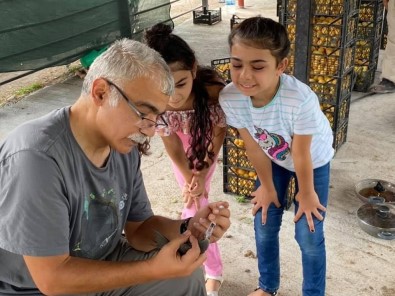 Minik Yüreklerden Örnek Davranis