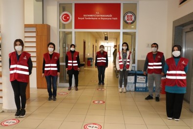 Sultanbeyli Kaymakamligi Pandemi Sürecinde Ihtiyaç Sahibi Ailelere 85 Milyon TL Yardim Yapti
