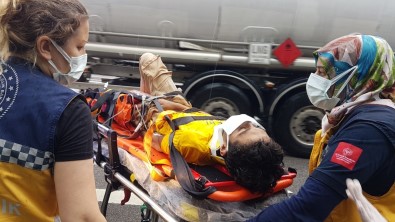 TEM Otoyolu'nda Yagis Kazayi Beraberinde Getirdi Açiklamasi 6 Yarali