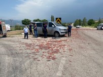 VOLKSWAGEN - Tokat'ta Cip Ile Panelvan Araç Çarpisti Açiklamasi 5 Yarali