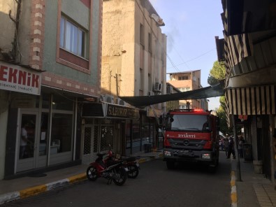 Alasehir'de Ev Yangini Korkuttu