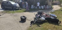 Bartin'da Motosiklet Otomobille Çarpisti Açiklamasi 1 Agir Yarali
