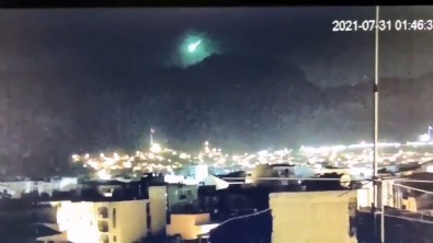 Bu da oldu! İzmir’e devasa meteor düştü