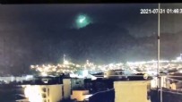 Bu da oldu! İzmir’e devasa meteor düştü