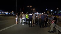 Dügünü Gidenleri Tasiyan Hafif Ticari Araca Otomobil Çarpti Açiklamasi 7 Yarali