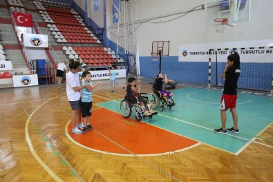 Turgutlu Belediyesinde Spora 'Engel' Yok