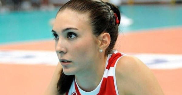 Naz Aydemir Akyol Kimdir? Naz Aydemir Akyol Kaç Yaşında? Naz Aydemir Akyol’un Boyu, Kilosu