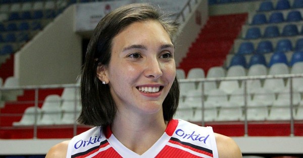 Naz Aydemir Akyol Kimdir? Naz Aydemir Akyol Kaç Yaşında? Naz Aydemir Akyol’un Boyu, Kilosu