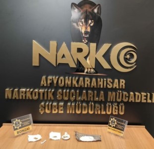 Yolculuk Yaptigi Otobüste Uyusturucuyla Yakalanan Sahis Tutuklandi