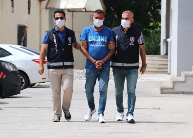 Adana'da 4 Kisinin Yaralandigi 'Yan Bakma' Kavgasina 1 Tutuklama