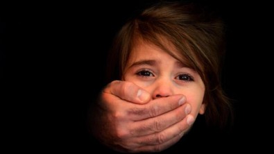 Çocukların Cinsel İstismara Uğradığı Nasıl Anlaşılır? Çocuklarda Cinsel İstismar Belirtileri Nelerdir? Cinsel İstismara Uğrayan Çocuğun Psikolojisi Nasıldır? Çocuklarda Cinsel İstismar