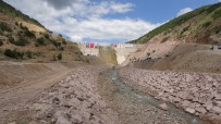 MILLETVEKILI - Dereçati Baraji Hizmete Girdi, Yillik 5 Milyon Lira Katki Saglayacak