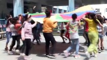 HAMAS - Gazze'deki Çocuklar 4 Yil Aradan Sonra Yeniden 'Yaz Oyunlari' Sevincini Yasiyor