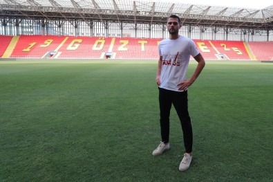 Göztepe, Dino Arslanagic'e Imza Attirdi
