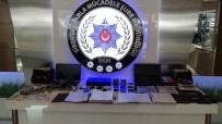 SÜRÜCÜ BELGESİ - Istanbul'da 'Yasa Disi Bahis' Operasyonu Açiklamasi 11 Gözalti