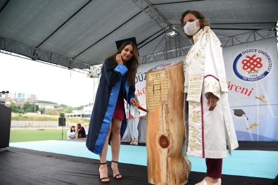 Meslegin Yeni Doktorlari Mezun Oldu